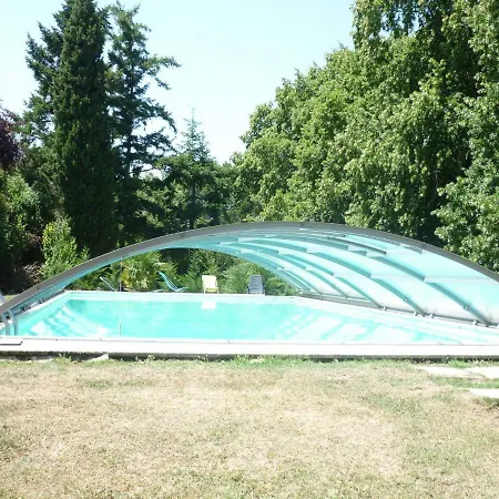 Le Petit Cap Vert Bed & Breakfast Cintegabelle